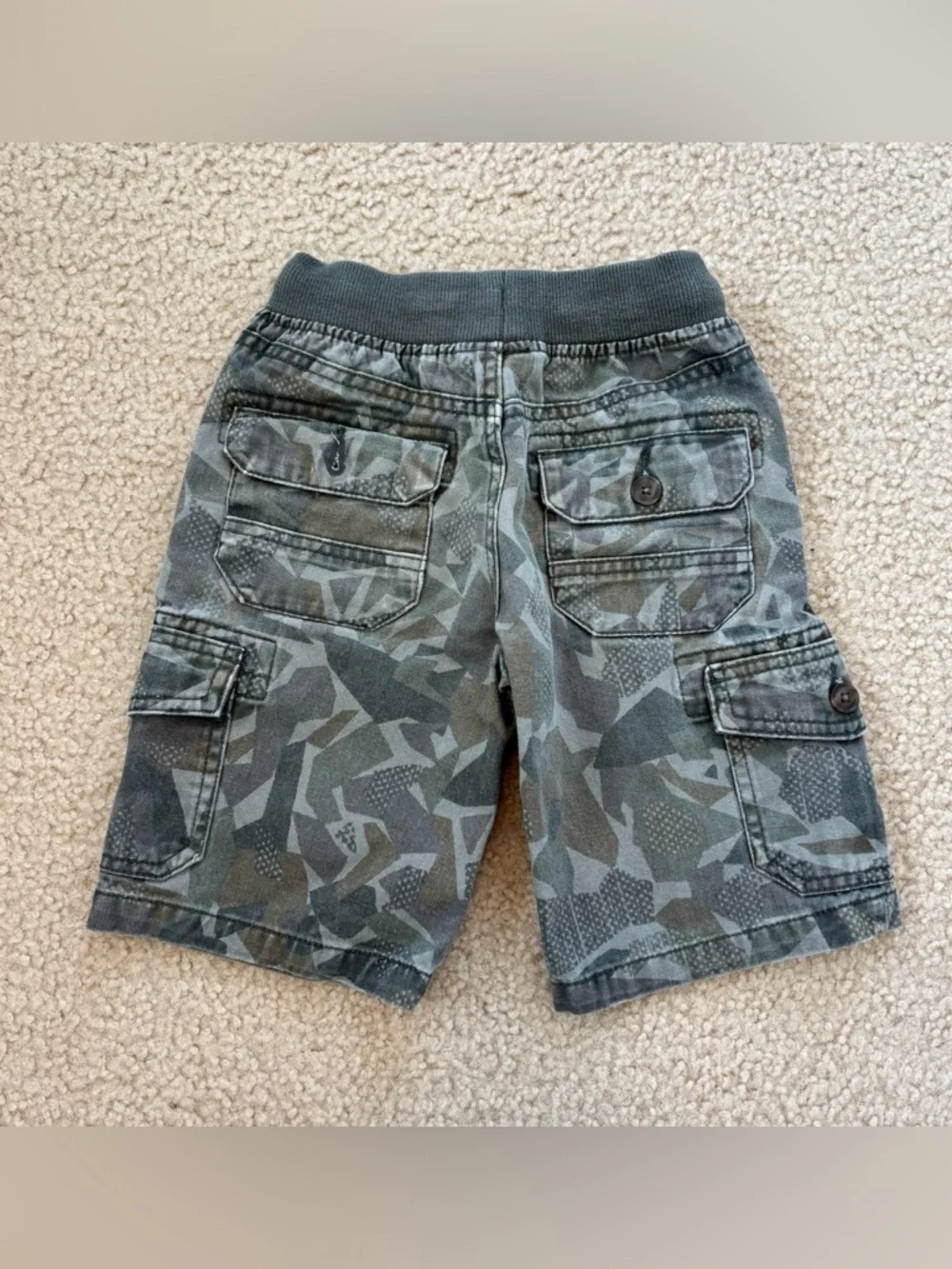 Cat & Jack Boys Camouflage Cargo Shorts - Green Size XS (4/5) - Picture 5 of 5